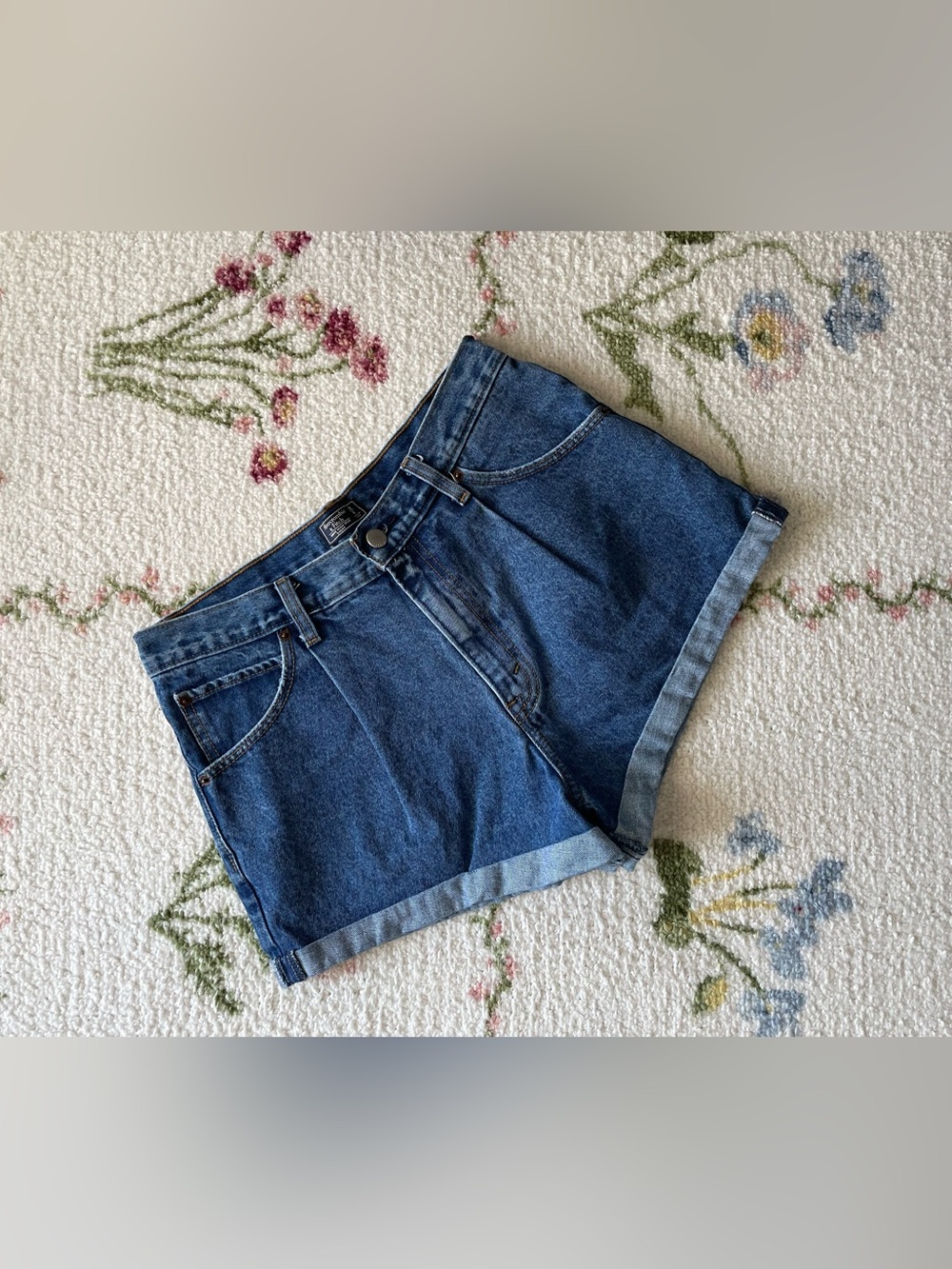 Abercrombie Annie High Rise Shorts